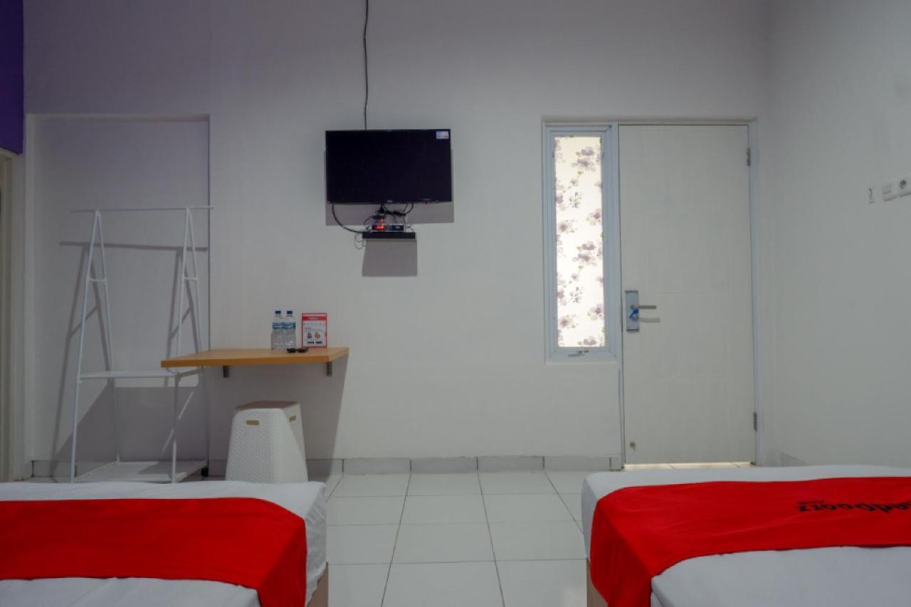 Reddoorz Near Alun Alun Kaliwungu Kendal Hotel Brangsong Exterior photo