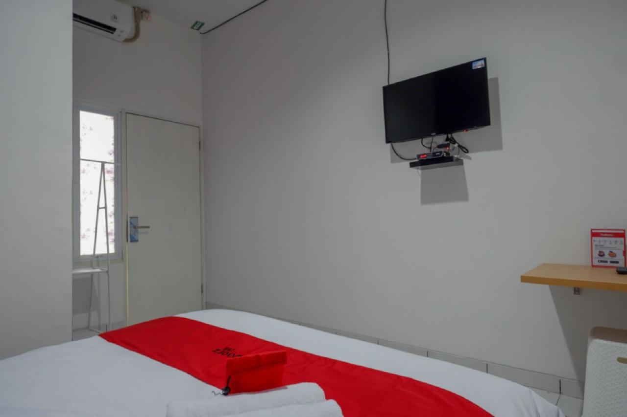 Reddoorz Near Alun Alun Kaliwungu Kendal Hotel Brangsong Exterior photo